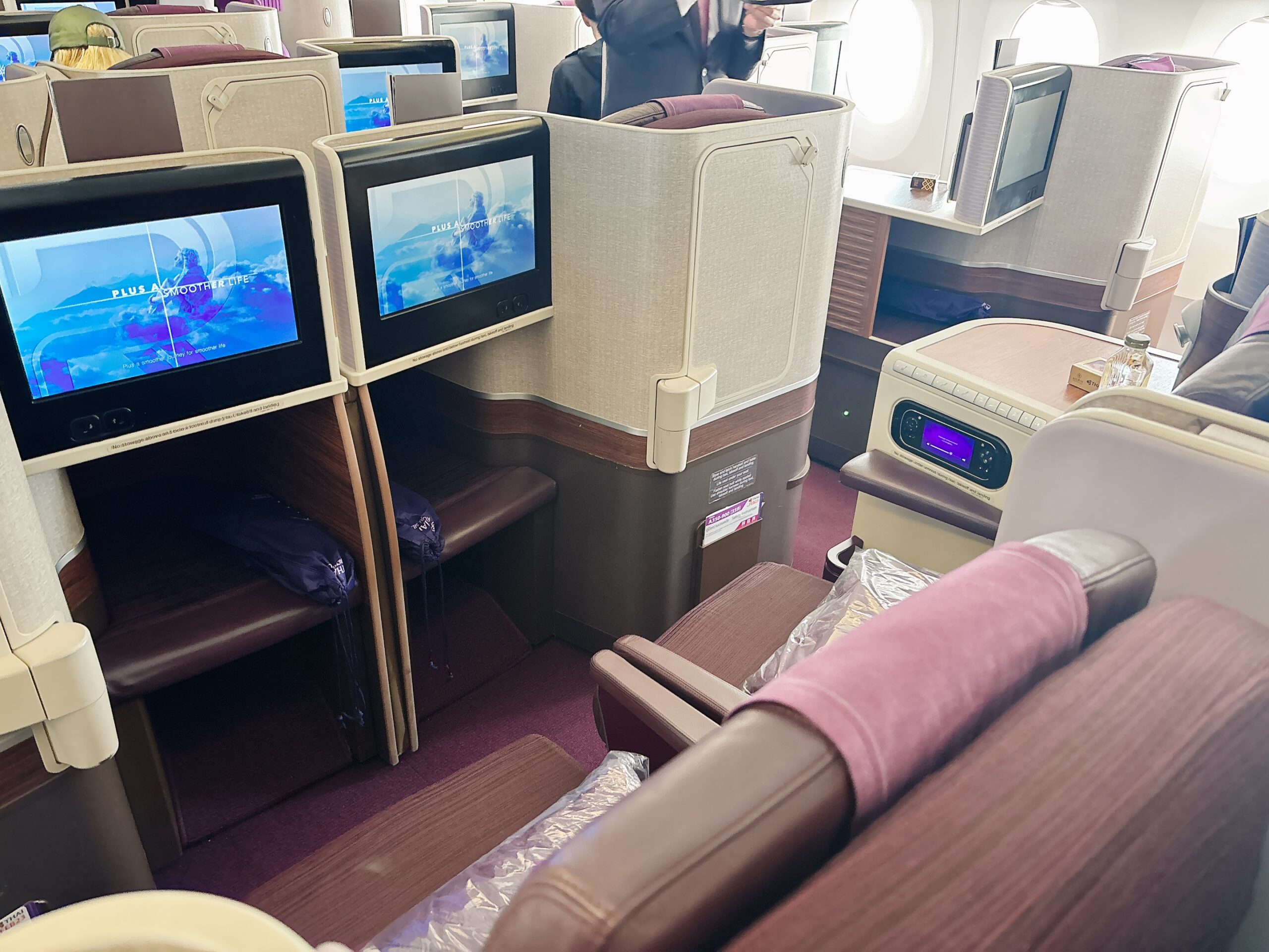 タイ航空A350ビジネスクラスシートの中央座席