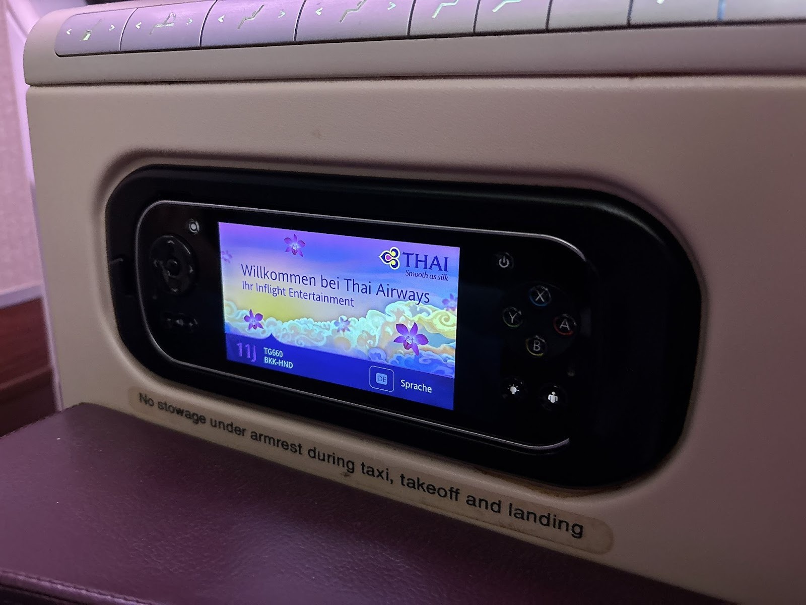 機内エンターテインメントのコントローラー